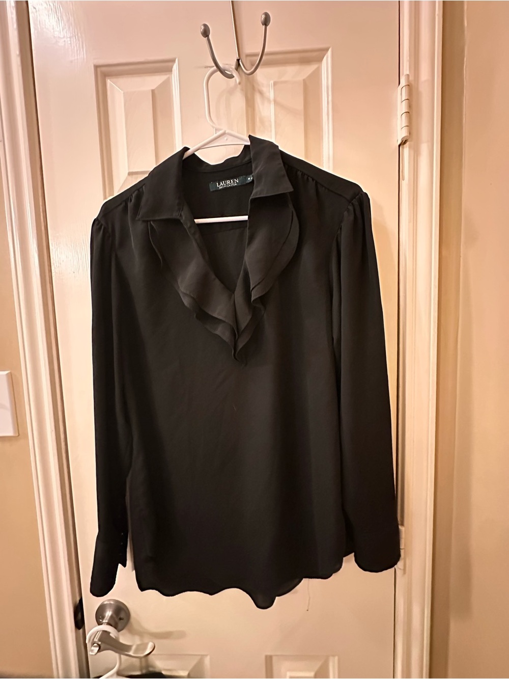 Lauren Ralph Lauren Black Ruffle V-Neck Long Sleeve Blouse Size M